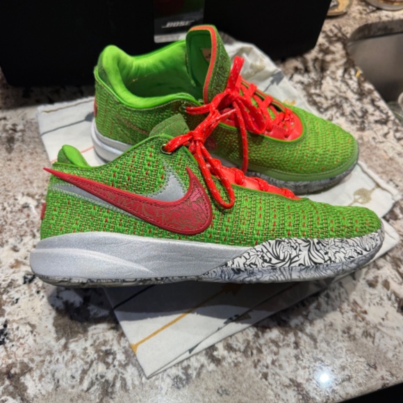 Lebron 20 Stocking Stuffers Men's 9 - Picture 2 of 16